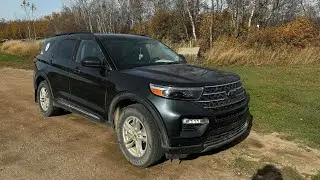 (4K 60 FPS) 2022 Ford Explorer XLT 4WD start-up, horn, rev, and blinker sound