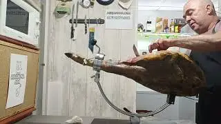 Хамон ib&eacute;rico Navidul берём в нарезку