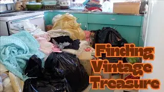 Estate Buy of Vintage Clothing and Textiles #vintageclothing #vintage #haul