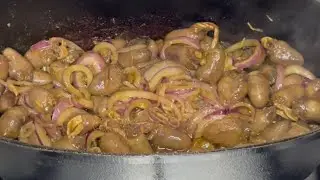 Coração de FRANGO/Galinha Acebolado | Petisco Fácil 