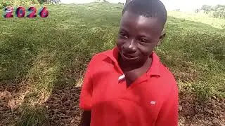 Gade kijan yo fe you timoun tienen you beta AK you chenvid&eacute;o officielle 