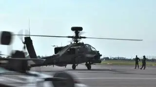 木更津航空祭2013 JGSDF AH-64D Apache Longbow RTB