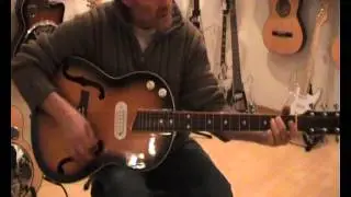 Skylark Roundback acoustic/electric - retro styled
