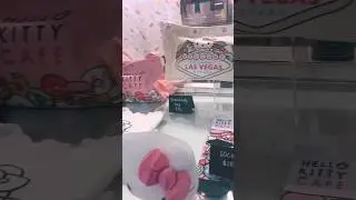 Hello kitty cafe in Vegas #shortvideo #vlogs #shoppingvlog #hellokitty #pink #sanrio #hellokittycafe