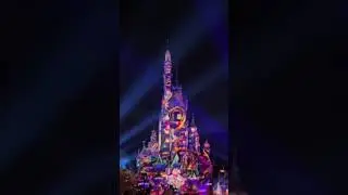 Finally watched the FINALE @ Hong Kong main street ❤️😘
