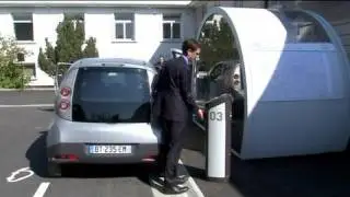 'Pay as you go' electric cars unveiled in Paris