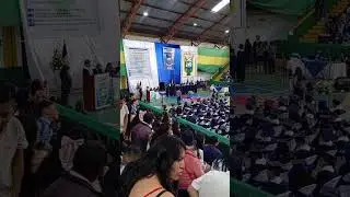 Unidad Educativa Cayambe - Graduaci&oacute;n de M&oacute;nica (2025)