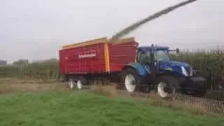 Twentrac druk met de maisoogst Trekkerweb