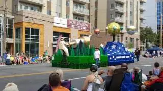 Marlows Watch the Pioneer Day Parade 19 - 7/24/17