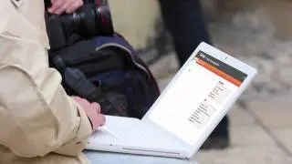 Bookbag accessing Wallace Library resources