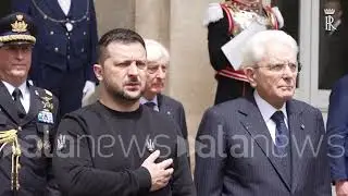 Il presidente ucraino Zelensky &egrave; arrivato al Quirinale, accolto da Mattarella