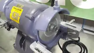 Baldor Carbide Tool Grinder PM7083