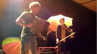 Boombal Festival 2011 - Parasol - Chemin Faisant- Scottish impaire