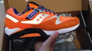 Extrabutter X Saucony Grid 9000 Aces