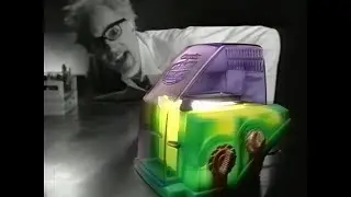 Crayola Crayon Maker (Spin Master Crayola) [15s] TV Commercial 1 - 2003