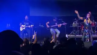 Sevendust - Skeleton Song (Acoustic) 12/11/2025
