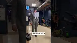 Jokic's style is unmatched! #jokic #nuggets