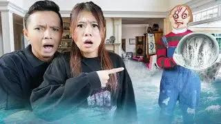 BONEKA CHUCKY BIKIN RUMAH KEBANJIRAN!!