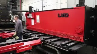 Tafelschere LVD  MVN 31/6 MNC I www.besmann.de