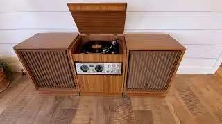 JVC Stereo Record Console