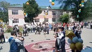 Школьный прощальный вальс💃💐последний звонок🔔11