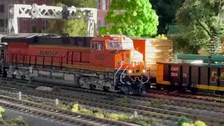 Some Scenes from Sunday - BNSF UP ARMY - HO Scale Model Trains