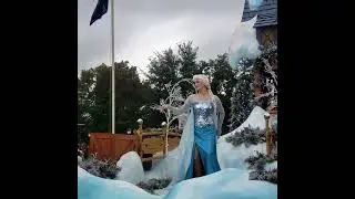 Elsa during Disney's Christmas Day Parade at Magic Kingdom!