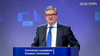 EU urges Internet firms to intensify fake news fight