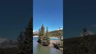 4K Virtual Walk by a Beautiful Lake in Banff National Park, Alberta