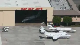 Van Nuys Airport  Movement - 052008 - PapaBrazzi Report