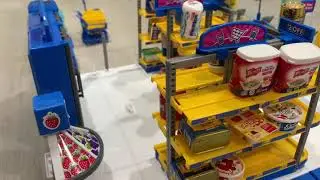 Shopkins Real Littles Mini Mega Mart vs Zuru 5 Surprise Mini Brands Mini Mart Review & Comparison