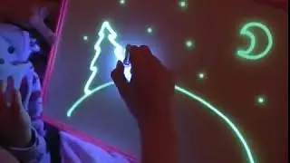 Planche &Agrave; Dessin Lumineuse MagicBoard&trade;