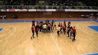 12. C osztály szalagavató tánca - PTE Babits Mihály Gyak. Gimn. és Szki.