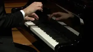 Rachmaninov :  Six Moments musicaux op.16 - En r&eacute; b&eacute;mol majeur par Luka Okros