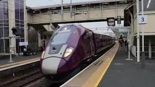 EMR Class 810 /006 leaving Kettering (Nottingham to St Pancras International)