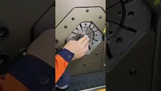 automatic crimping machine hydraulic hose crimper #shorts #amazing #material #factory #electronic