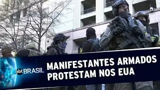 Armados com fuzis, manifestantes protestam contra proposta de lei nos EUA | SBT Brasil (20/01/20)