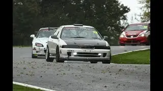 Last lap Cadwell Park Vtec Challenge Aron Burley Stuart King