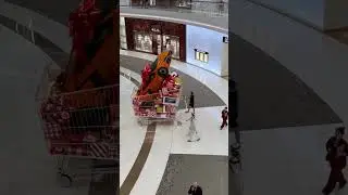 Dubai Does Black Friday in Style! 🛍️🏎️
