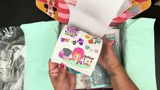 Unboxing The Happy Planner - Disney Day Adventures - Be Happy Box