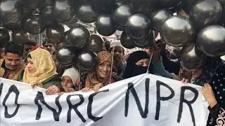 10000 Black Balloons With Anti-CAA-NRC Banners released in Delhi Read Full Story