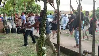 MAORIS PERFORMED A VERY EMOTIONAL HAKA FOR ONE OF THE FALLEN LEGENDS!!