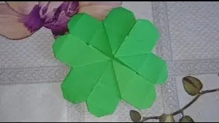 How To Make A Paper Clover