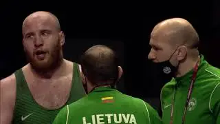 BRONZE GR - 130 kg: Z. GEDEKHAURI (RUS) v. R. FRIDRIKAS (LTU)