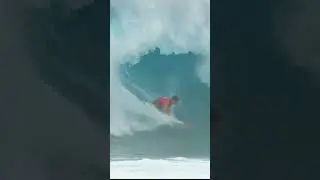 @barronmamiya scores a 10 to win the #lexuspipepro #surfing #slowmotion #dailywave