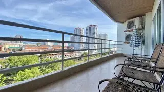 LARGE one-bedroom ideally located near Jomtien Beach in Pattaya (View Talay 5D)!