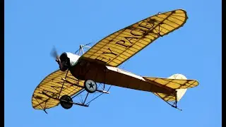 Waco YMF5 / Deperdussin / Handley Page -  filmed by the professional Drone Pilot - Nicola Finke