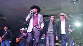 Bobby, Roberto y Remy Pulido