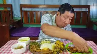 mukbang with fish curry,sea snail(hamuk) and many more 😋. please like and subscribe ❤️.