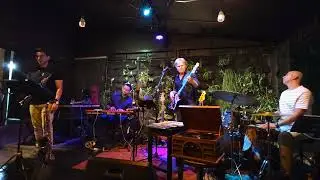 Teen Town (Jaco Pastorius)